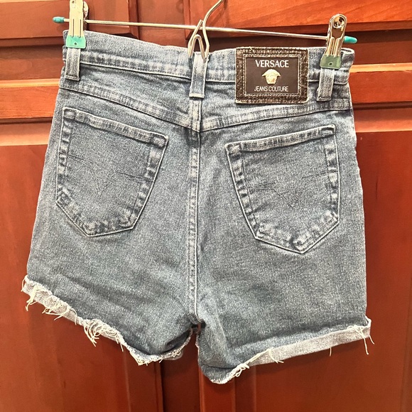 Versace Jeans Couture Jean Shorts Euro Size 26/40 - Picture 3 of 9
